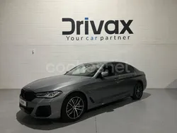 Gris / plata Usado 2022 BMW 545e Berlina | 54.900 €