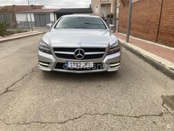 Gris / plata Usado 2015 Mercedes CLS350 Shooting Brake Familiar | 23.500 € (Buen precio)