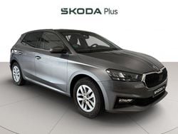 Gris Usado 2024 Skoda Fabia Selection Utilitario | 15.490 € (Super precio)