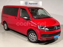 Rojo Usado 2020 VW Multivan Monovolumen | 41.500 € (Precio justo)