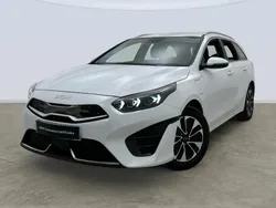 Cassa white (wd) Usado 2024 Kia Ceed Familiar | 24.446 € (Precio justo)