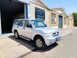Beige Usado 2008 Mitsubishi Montero Intense SUV | 15.900 € (Precio justo)