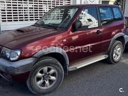 Granate Usado 2000 Nissan Terrano Comfort SUV | 4000 €