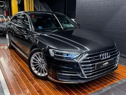 Gris / plata Usado 2019 Audi A8 Ambiente Berlina | 48.900 € (Precio justo)