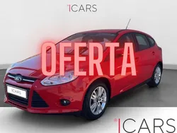 Rojo Usado 2012 Ford Focus Trend Berlina | 6990 € (Precio justo)
