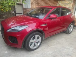 Rojo Usado 2018 Jaguar E-Pace R-Dynamic SUV | 15.900 €