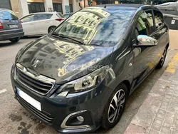Gris / plata Usado 2015 Peugeot 108 Allure Utilitario | 8900 € (Precio justo)