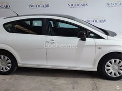 Blanco Usado 2011 Seat Leon Berlina | 6500 € (Precio justo)