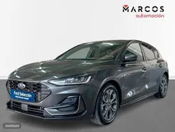 Gris Usado 2023 Ford Focus ST-Line X Berlina | 20.400 € (Precio justo)