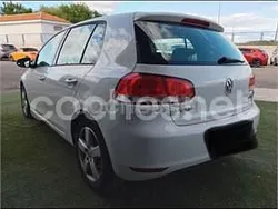 Blanco Usado 2011 VW Golf VI Advance Berlina | 6950 € (Buen precio)
