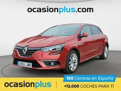 Rojo Usado 2016 Renault Mégane III Zen Utilitario | 11.200 € (Precio justo)