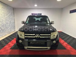 Negro Usado 2010 Mitsubishi Montero Motion SUV | 18.000 €