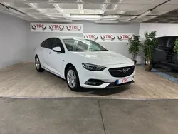Blanco Usado 2018 Opel Insignia Business Berlina | 10.800 € (Precio justo)