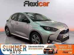 Gris Usado 2024 Toyota Yaris Hybrid Active Berlina | 20.990 € (Precio justo)