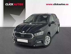 Negro Usado 2025 Skoda Fabia Selection Utilitario | 16.050 € (Super precio)