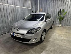 Plateado Usado 2012 Renault Mégane III Dynamique Utilitario | 7850 € (Precio justo)