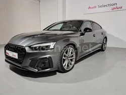 Gris / plata Usado 2024 Audi A5 Sportback Sport Berlina | 47.650 € (Caro)