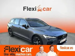 Verde Usado 2021 Volvo V60 Momentum Familiar | 23.490 €
