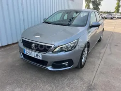 Gris / plata Usado 2021 Peugeot 308 Style Familiar | 11.999 € (Precio justo)
