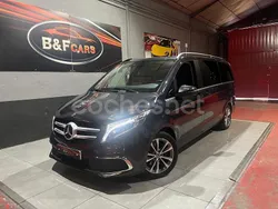 Gris / plata Usado 2021 Mercedes V250 Avantgarde Monovolumen | 52.490 € (Precio justo)