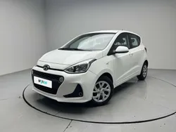 Blanco Usado 2018 Hyundai i10 Utilitario | 10.700 € (Precio justo)