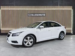 Blanco Usado 2012 Chevrolet Cruze LTZ Berlina | 7490 € (Un poco caro)