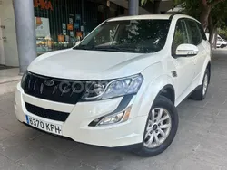 Blanco Usado 2017 Mahindra XUV500 SUV | 12.990 €