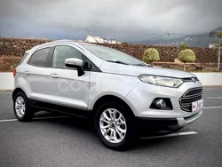 Gris / plata Usado 2016 Ford Ecosport Titanium SUV | 8690 € (Precio justo)