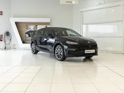 Negro mito Nuevo 2025 Skoda Scala Selection Utilitario | 28.001 €