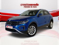 Azul Usado 2023 VW T-Roc Life SUV | 22.400 € (Precio justo)