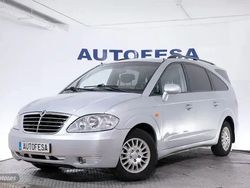 Plateado Usado 2009 Ssangyong (KGM) Rodius Monovolumen | 7950 €