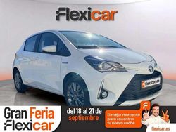 Blanco Usado 2019 Toyota Yaris Hybrid Active Utilitario | 13.890 € (Precio justo)