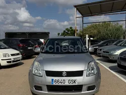 Gris / plata Usado 2009 Suzuki Swift GLX Berlina | 5000 € (Precio justo)