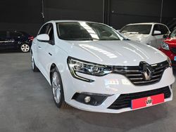 Blanco Usado 2018 Renault Mégane IV Bose Edition Berlina | 9900 € (Precio justo)