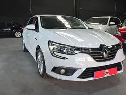 Blanco Usado 2018 Renault Mégane IV Bose Edition Berlina | 10.990 € (Precio justo)