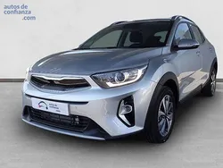 Gris Nuevo 2025 Kia Stonic SUV | 22.500 € (Precio justo)