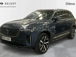 Azul Usado 2025 Volvo XC90 Core SUV | 75.900 €