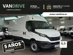 Blanco Usado 2025 Iveco Daily Berlina | 33.900 €