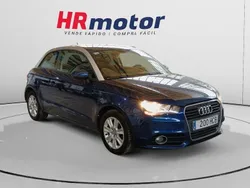 Azul Usado 2011 Audi A1 Attraction Utilitario | 8490 € (Precio justo)