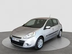 Gris Usado 2011 Renault Clio II Expression Utilitario | 4990 € (Precio justo)