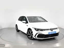 Blanco Usado 2024 VW Golf VIII R-line Berlina | 35.800 € (Caro)