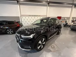 Negro Usado 2018 Volvo XC40 Momentum SUV | 25.900 € (Precio justo)