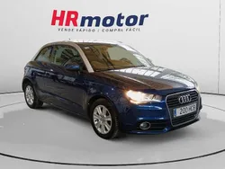 Azul Usado 2011 Audi A1 Attraction Utilitario | 8390 € (Precio justo)