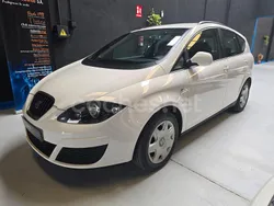 Blanco Usado 2015 Seat Altea XL I-Tech Monovolumen | 7590 € (Precio justo)
