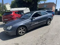 Gris / plata Usado 2002 Mercedes CLK240 Avantgarde Coupe | 4500 € (Un poco caro)