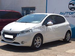 Blanco Usado 2014 Peugeot 208 Style Utilitario | 6990 € (Un poco caro)