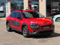 Rojo Usado 2015 Citroën C4 Cactus Feel Utilitario | 8900 € (Un poco caro)