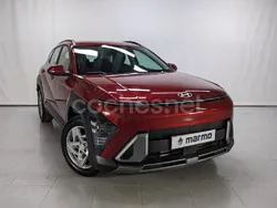 Rojo Nuevo 2025 Hyundai Kona SUV | 24.594 € (Buen precio)