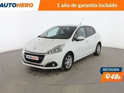 Amarillo Usado 2015 Peugeot 208 Active Utilitario | 7999 € (Precio justo)