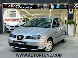 Gris / plata Usado 2002 Seat Cordoba Stella Berlina | 3995 € (Caro)